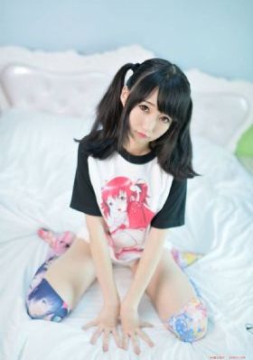 从红月开始动漫_DVD全集免费播放