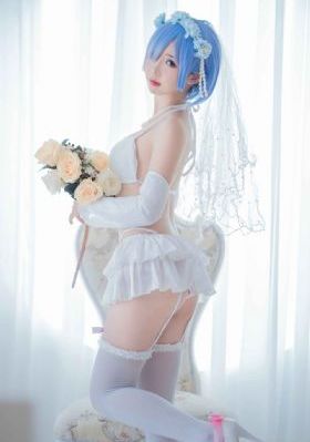 c3魔方少女_720手机在线观看
